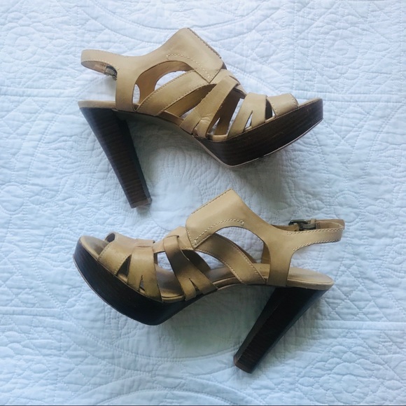 Nine West Shoes - Nine West Light Camel Heels